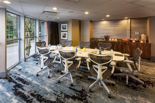 Silver Cloud Hotel - Seattle Broadway - image 22