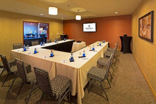 Silver Cloud Hotel - Seattle Stadium - image 24