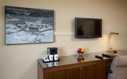 Coast Gateway Hotel - image 27