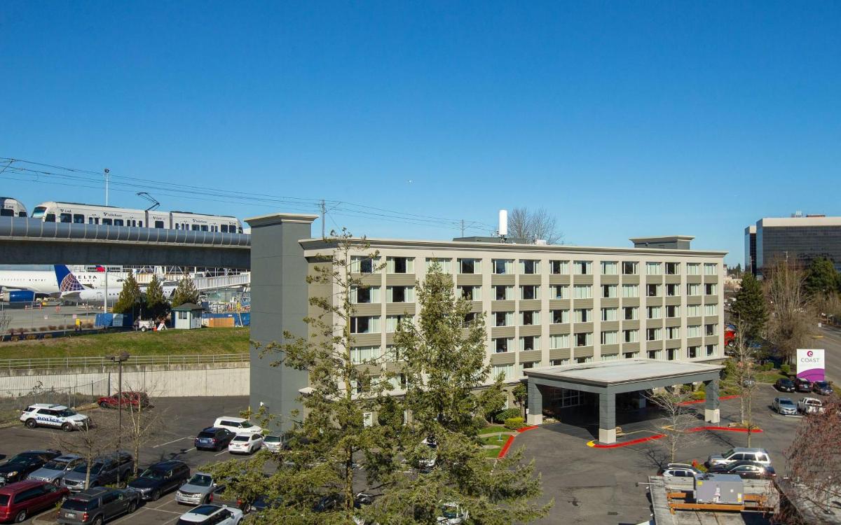 Coast Gateway Hotel - image 3