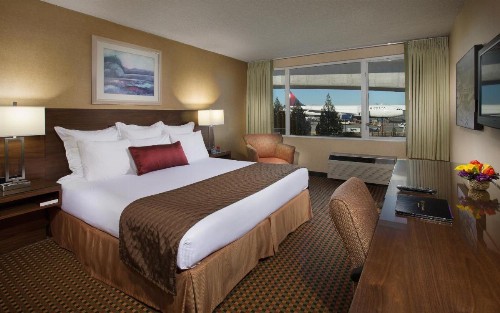 Coast Gateway Hotel - image 6