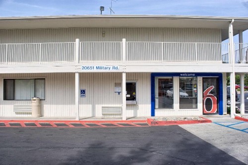 Motel 6-Seattle WA - South - image 2