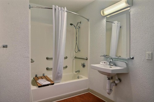 Motel 6-Seattle WA - South - image 23
