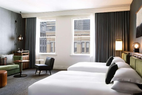 The Alexis Royal Sonesta Hotel - image 4