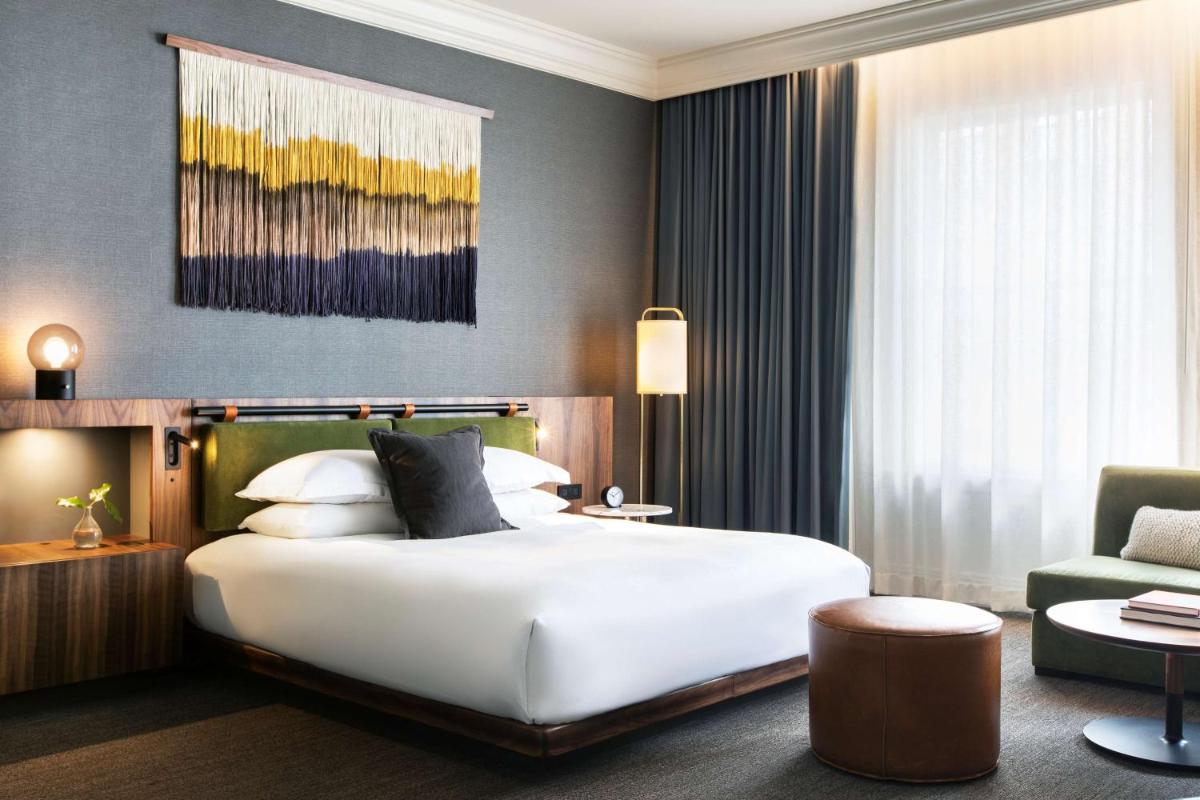 The Alexis Royal Sonesta Hotel - image 5