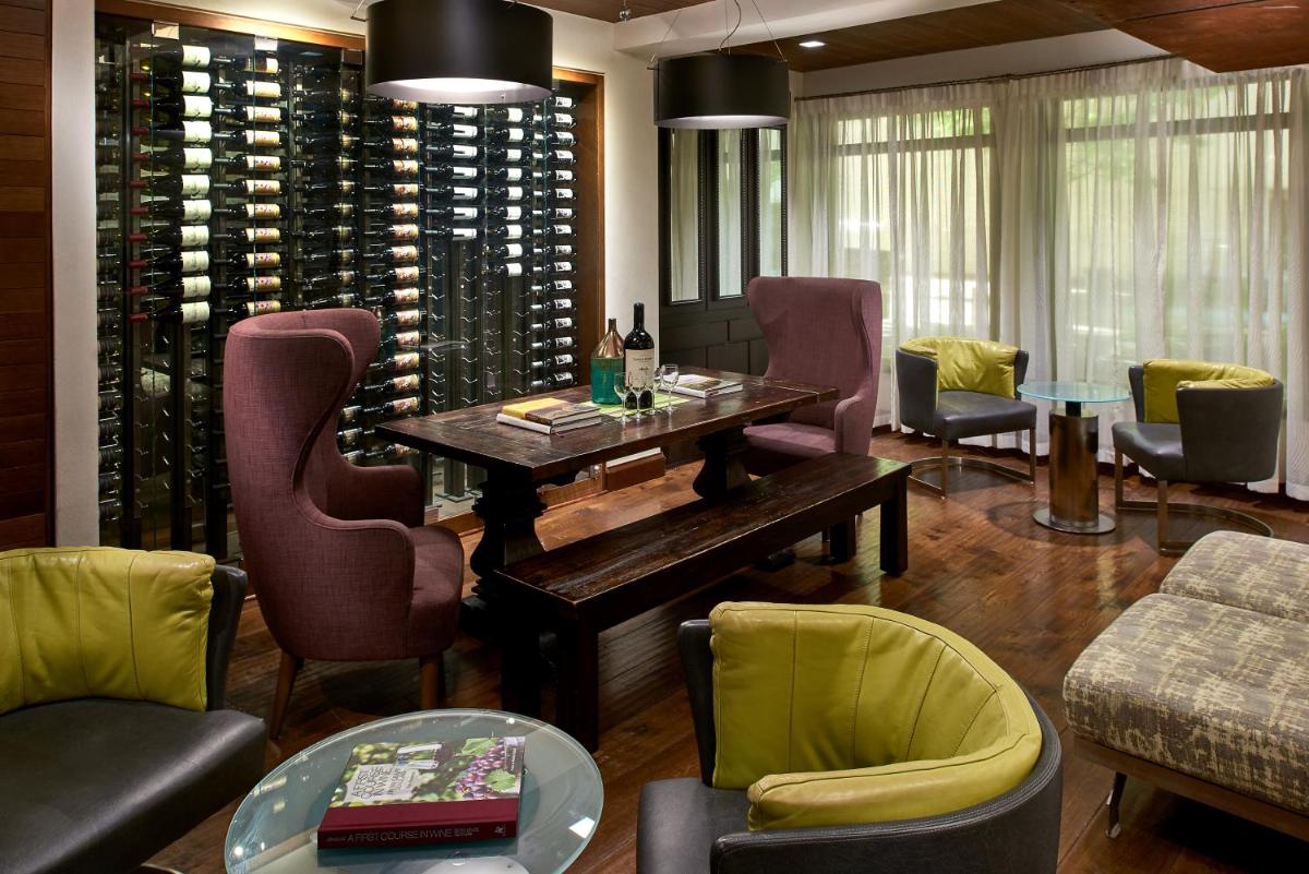 Kimpton Hotel Vintage Seattle an IHG Hotel - image 6
