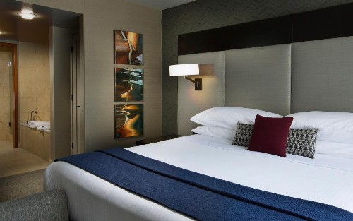 The Paramount Hotel - image 33