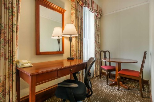 Best Western Plus Pioneer Square Hotel Downtown - image 15
