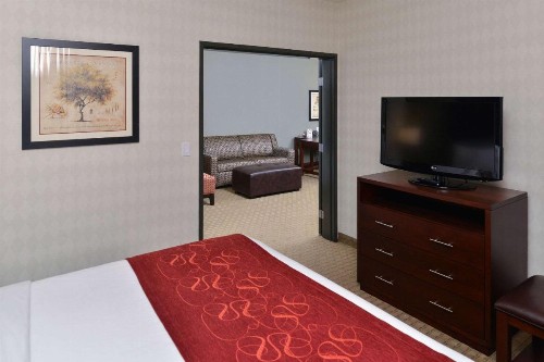 Comfort Suites Airport Tukwila Seattle - image 33