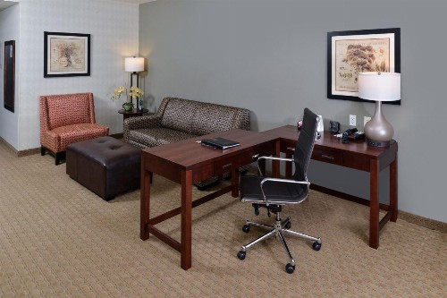 Comfort Suites Airport Tukwila Seattle - image 37