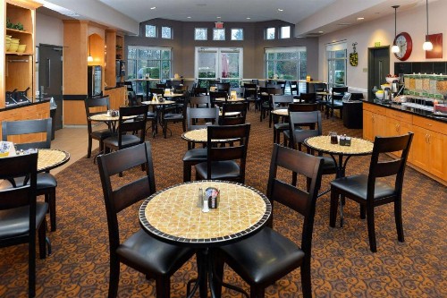 Comfort Suites Airport Tukwila Seattle - image 38