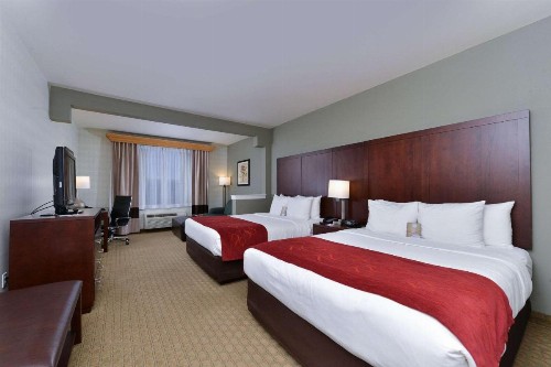 Comfort Suites Airport Tukwila Seattle - image 40