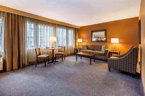 La Quinta by Wyndham Seattle Downtown - image 3