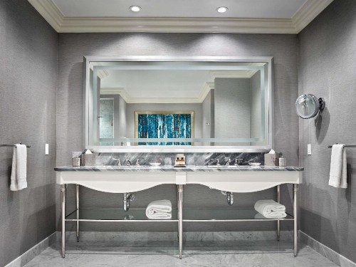 Fairmont Olympic Hotel - image 9