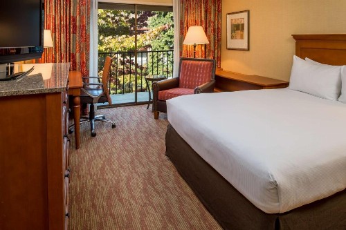DoubleTree by Hilton Seattle Airport - image 24