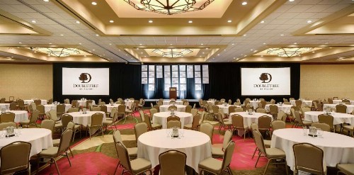 DoubleTree by Hilton Seattle Airport - image 41