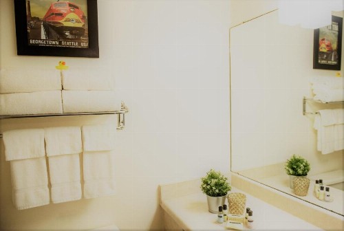 Georgetown Inn Seattle - image 2