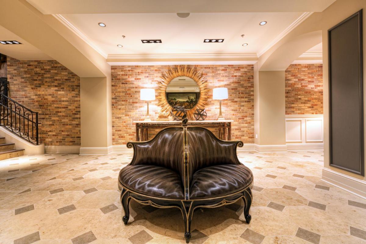Hotel Ballard - image 7