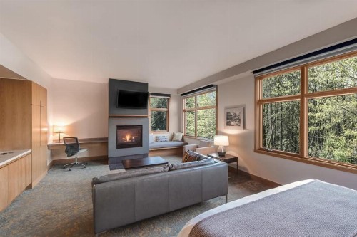 Cedarbrook Lodge - image 10