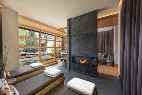 Cedarbrook Lodge - image 17
