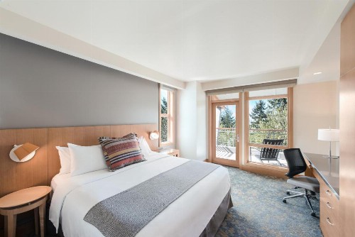 Cedarbrook Lodge - image 19