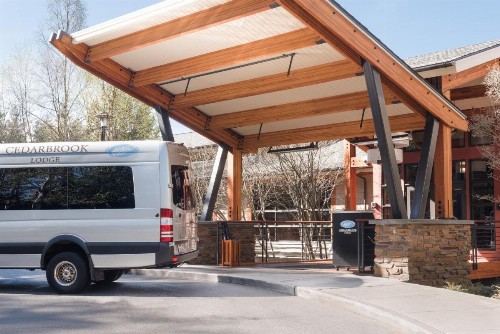 Cedarbrook Lodge - image 3
