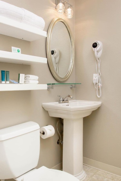 Belltown Inn - image 22