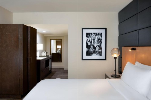 Hotel Theodore - image 5