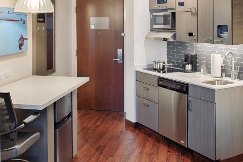 Hyatt House Seattle Downtown - image 23