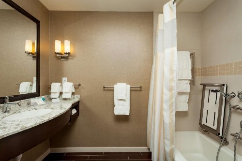 Hilton Garden Inn Seattle Downtown - image 13