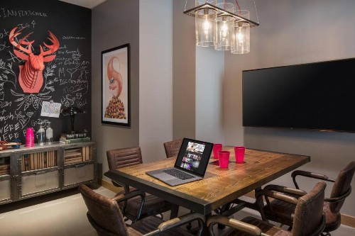 MOXY Seattle Downtown - image 17