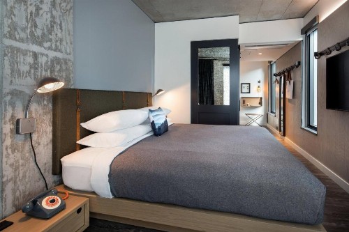 MOXY Seattle Downtown - image 5