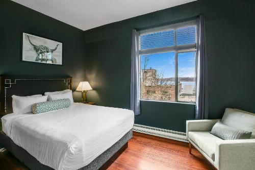 The Oxford by Kasa - image 2