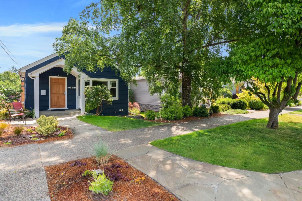 Birch Tree Cottage - 3 Bed 2 Bath Vacation home in Seattle - main image