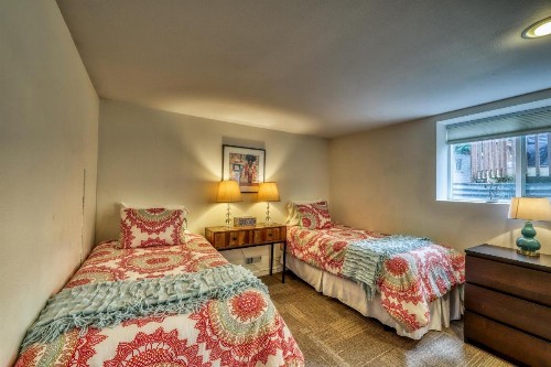 Alki Beach House - image 12