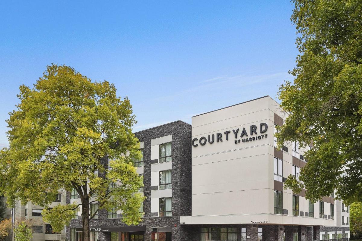 Courtyard Seattle Northgate - main image