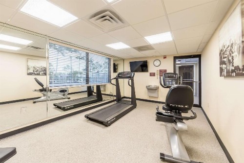 Best Western Plus Sebastian Hotel & Suites - image 21