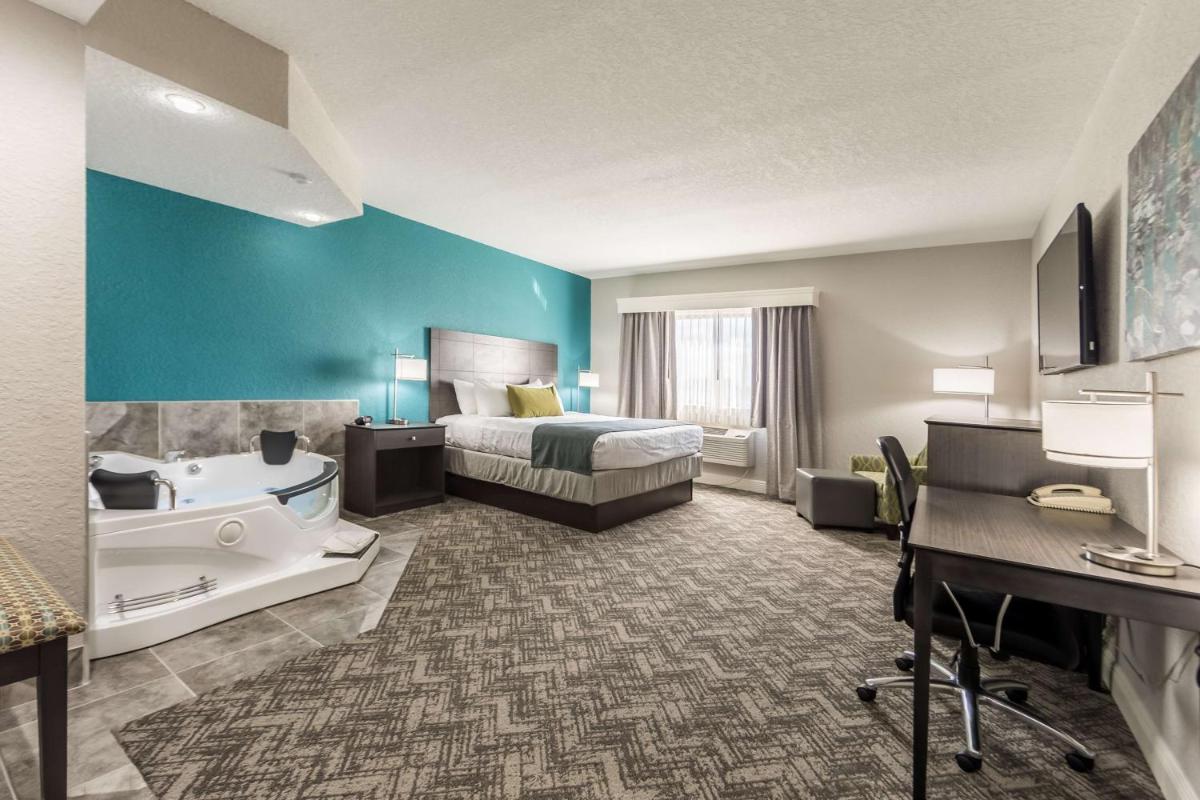 Best Western Plus Sebastian Hotel & Suites - image 3