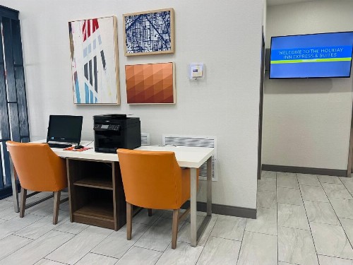 Holiday Inn Express Sebring an IHG Hotel - image 26
