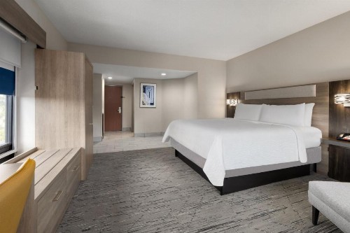 Holiday Inn Express Sebring an IHG Hotel - image 36