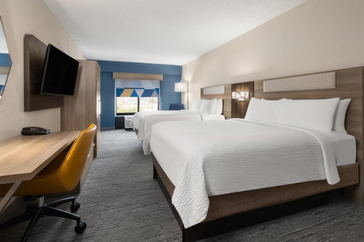 Holiday Inn Express Sebring an IHG Hotel - image 5