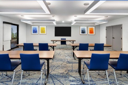 Holiday Inn Express Sebring an IHG Hotel - image 9