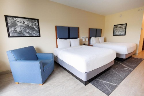 SEVEN Sebring Raceway Hotel - image 43