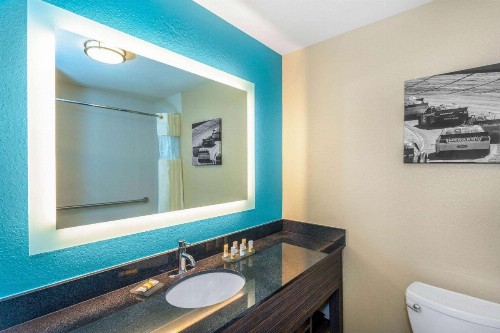 La Quinta by Wyndham Sebring - image 24
