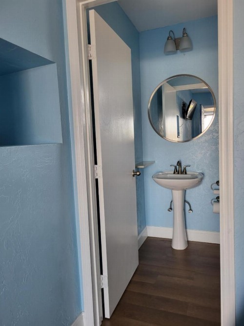 Budget Inn - image 31