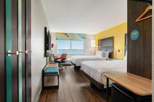 Tru By Hilton Sebring FL - image 17