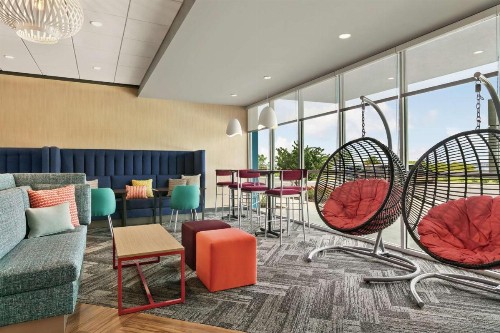 Tru By Hilton Sebring FL - image 24