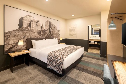 Sedona Real Inn & Suites - image 12