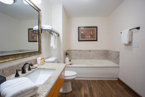 Southwest Inn at Sedona - image 25