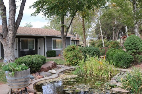 Sky Ranch Lodge - image 22